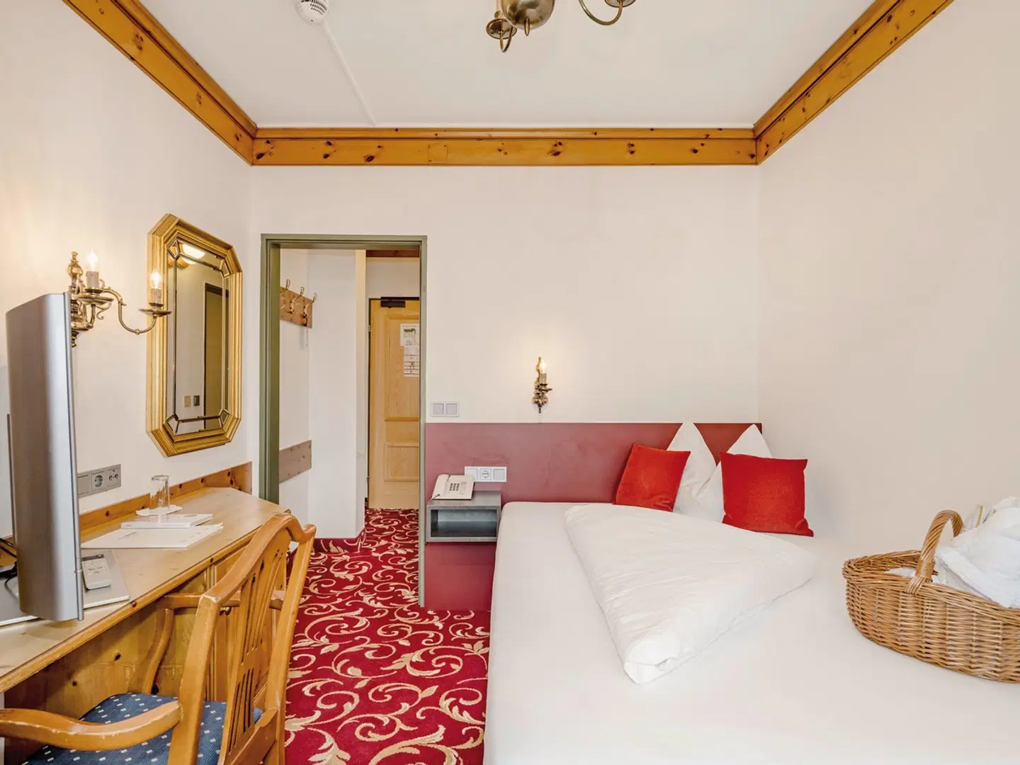 Alpina ROOM_EXAMPLE
