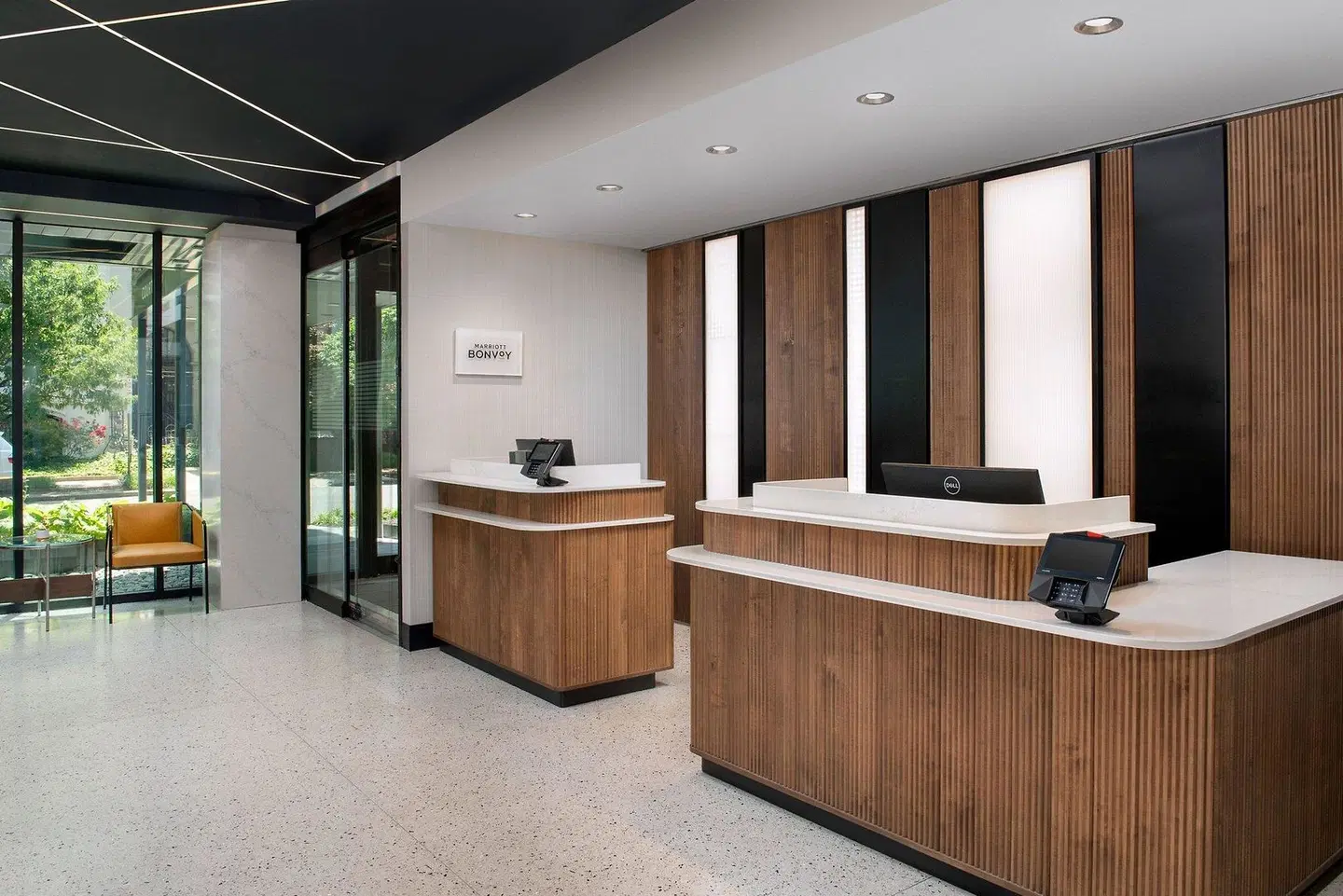 Courtyard by Marriott Washington, DC Dupont Circle ROOM_EXAMPLE