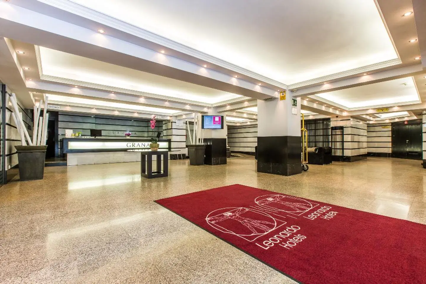 Leonardo Hotel Granada ROOM_EXAMPLE