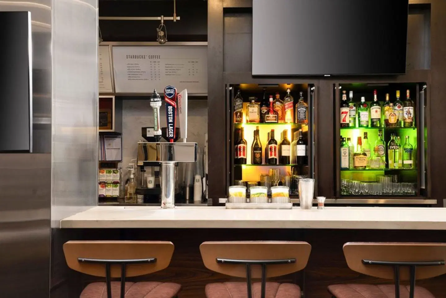 Courtyard by Marriott Washington Capitol Hill/Navy Yard Bar