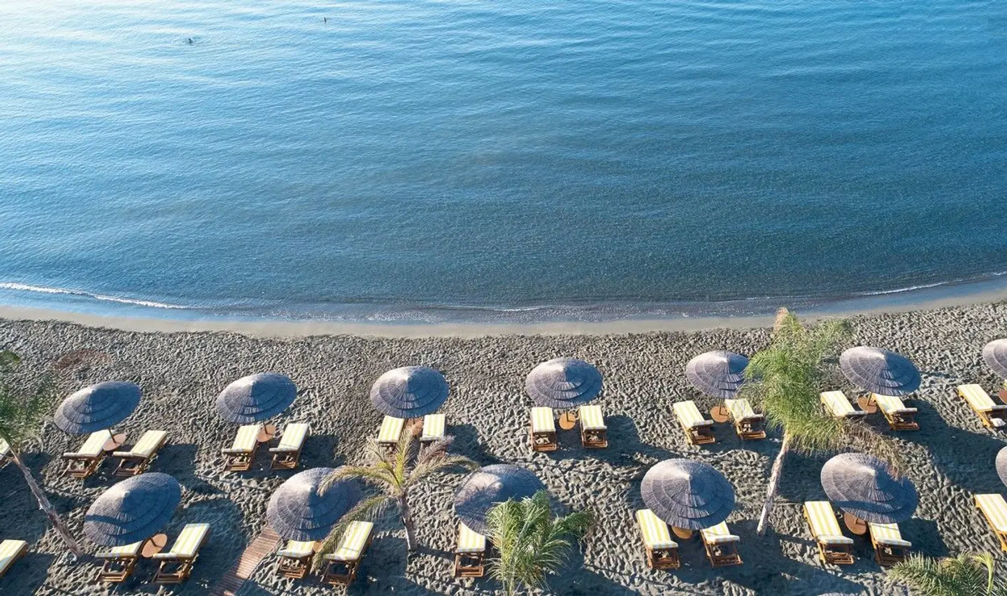 Four Seasons Strand