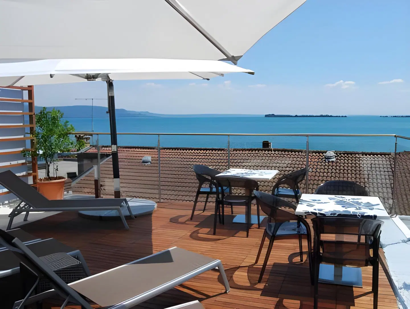 Hotel Atelier Gardone RIviera Centro & Beach Terrasse