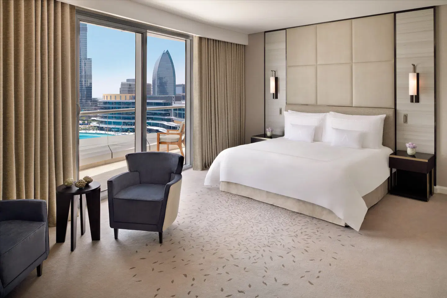 Address Downtown ROOM_EXAMPLE