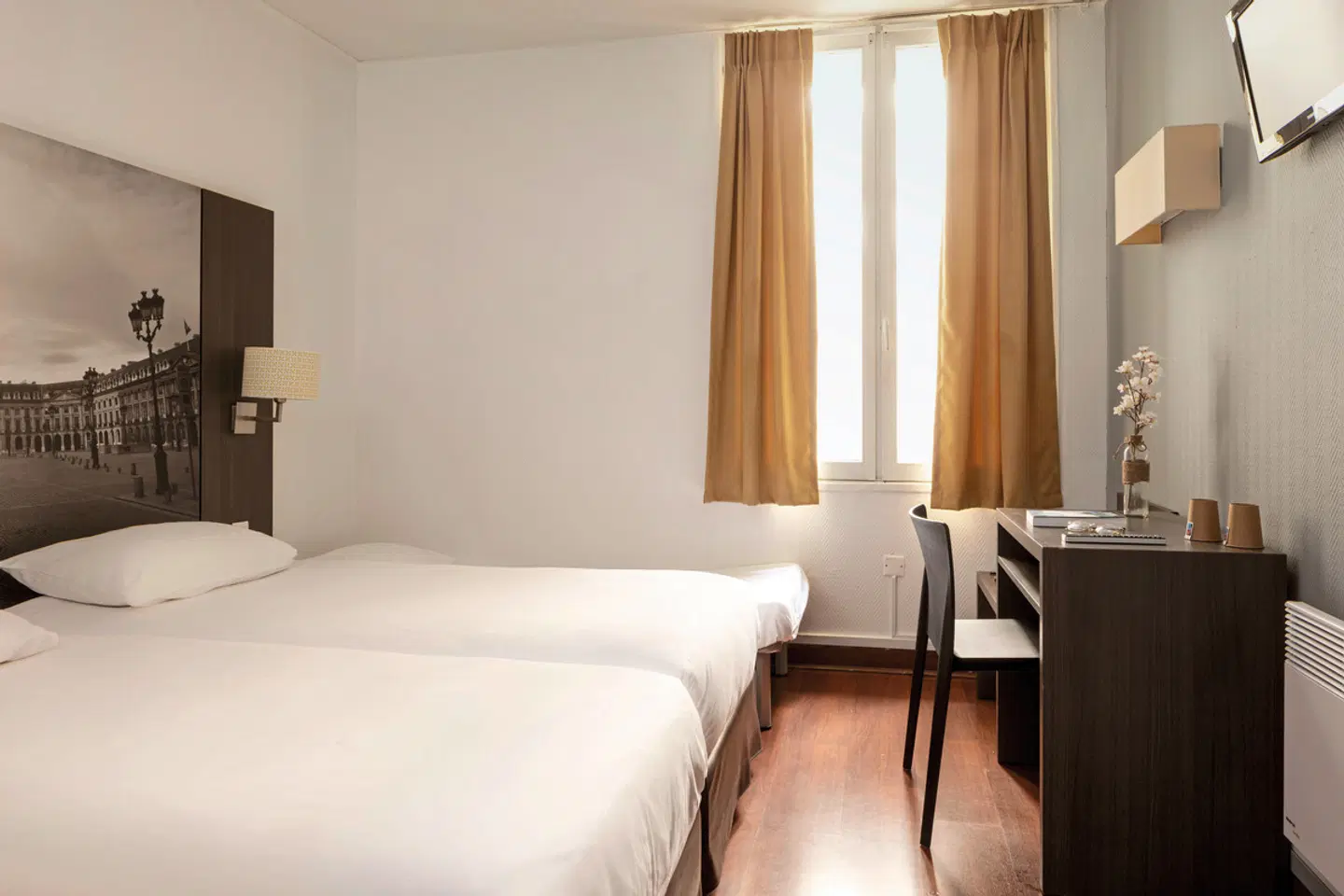 Hôtel Victoria ROOM_EXAMPLE