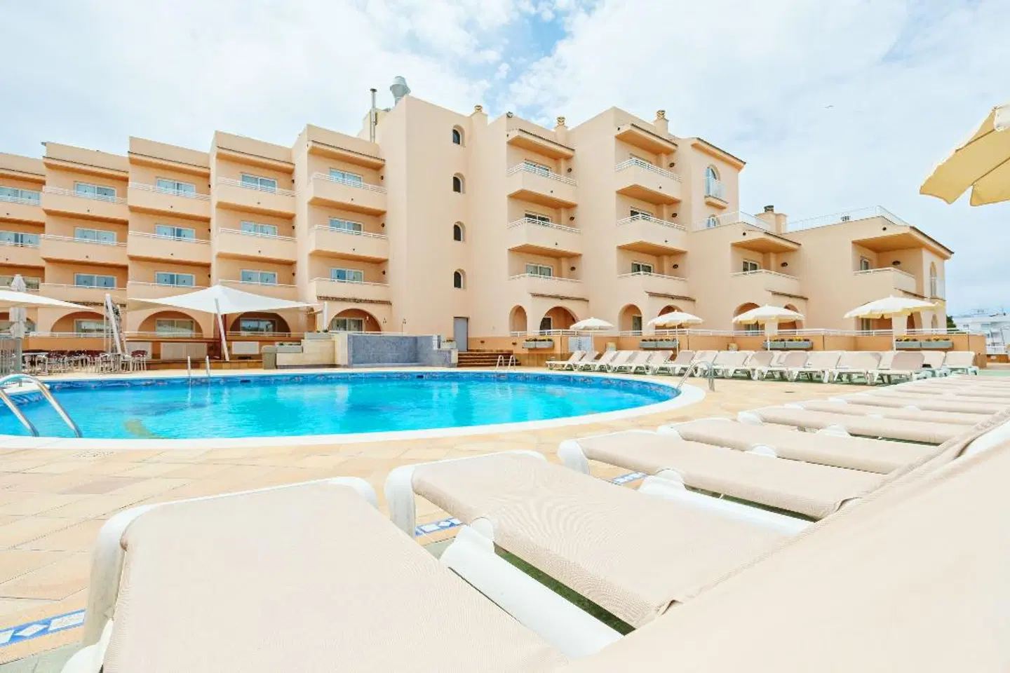 Akeah Rosamar Ibiza OUTDOOR_POOL