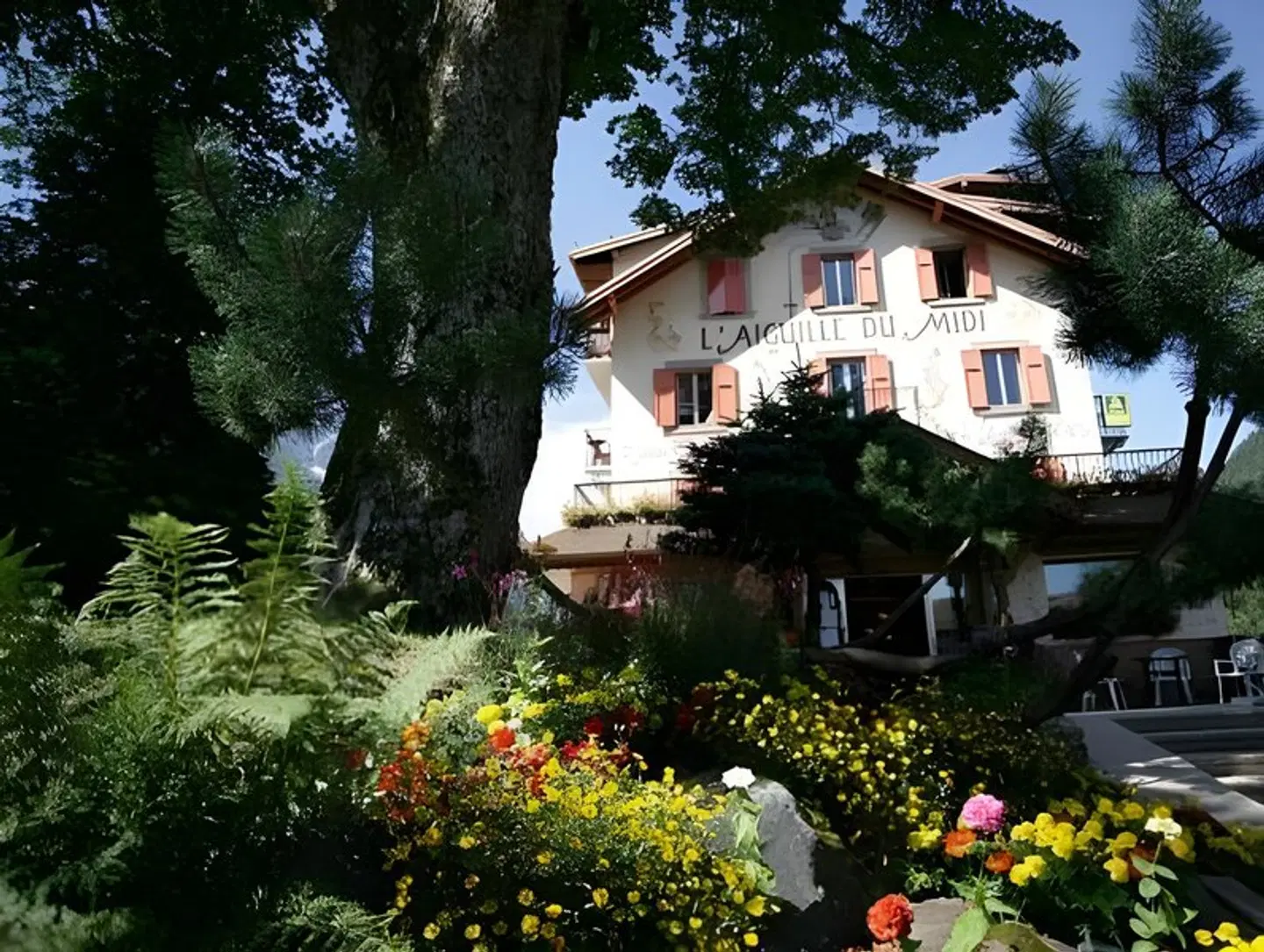 Hôtel-Restaurant Aiguille du Midi EXTERIOR