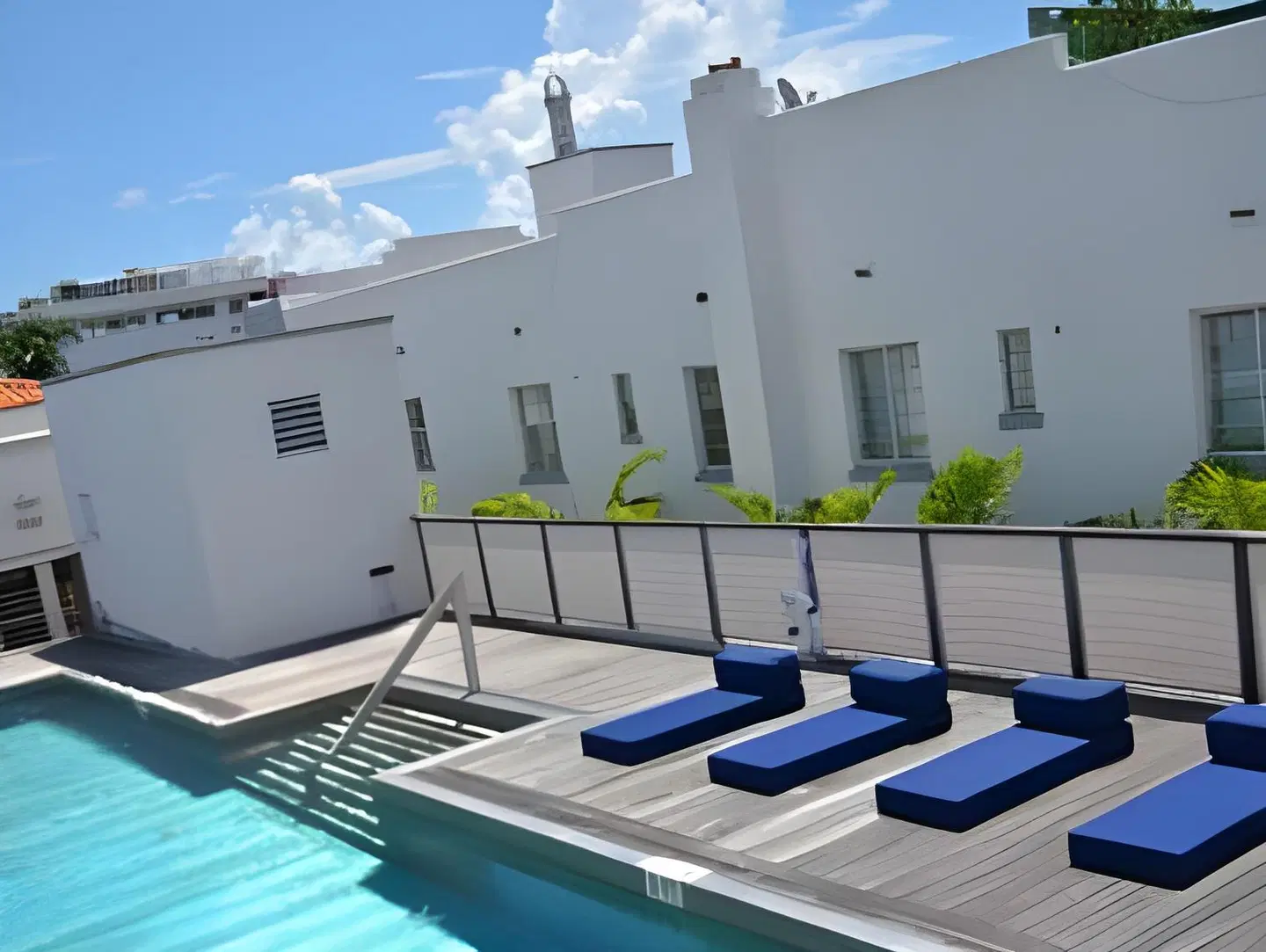 Posh Hostel South Beach SPORTS_AND_LEISURE
