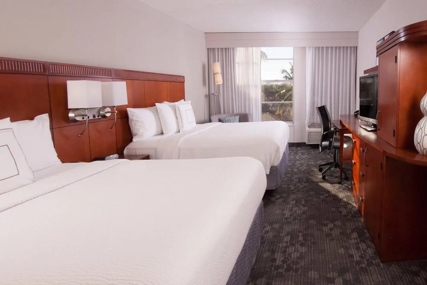 Courtyard by Marriott Miami Coral Gables ROOM_EXAMPLE