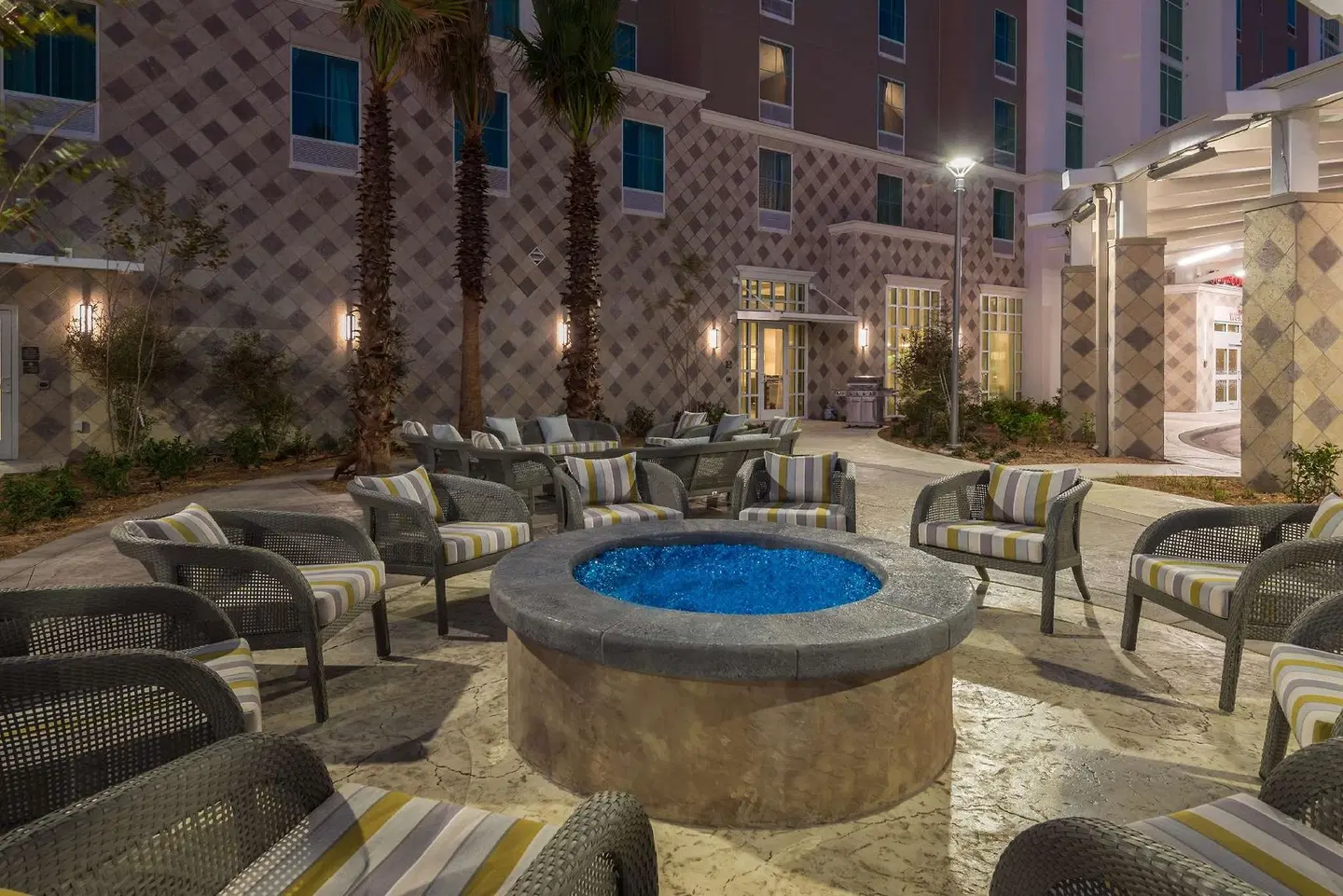 Hampton Inn & Suites Tampa Airport Avion Park Westshore OUTDOOR_POOL