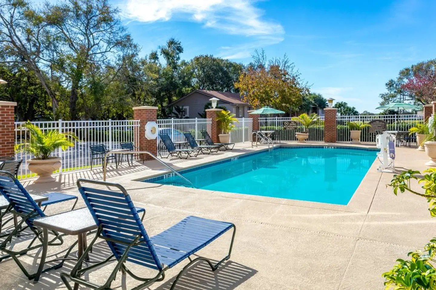Holiday Inn Winter Haven by IHG OUTDOOR_POOL