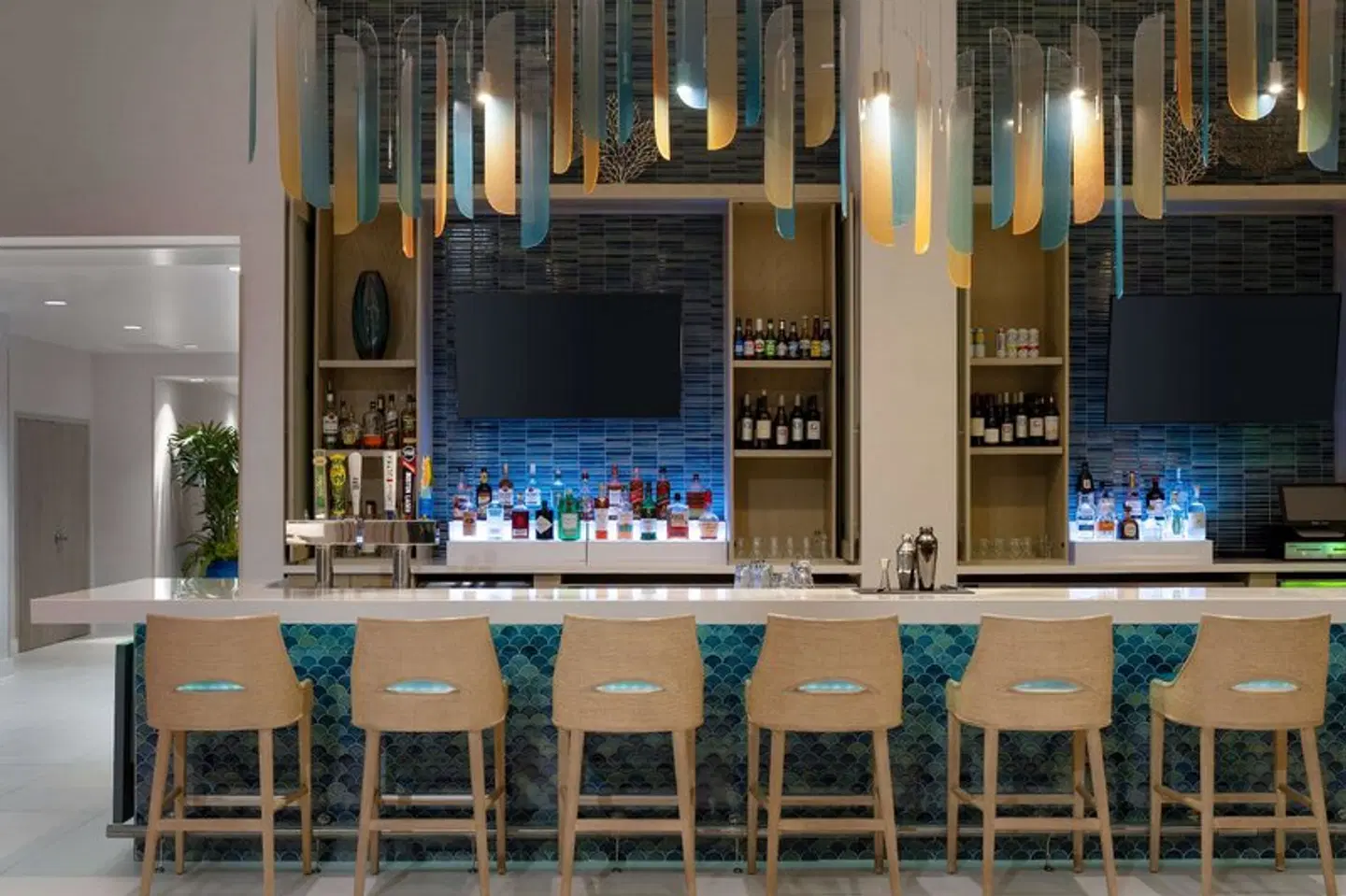 Hyatt Place Delray Beach Bar