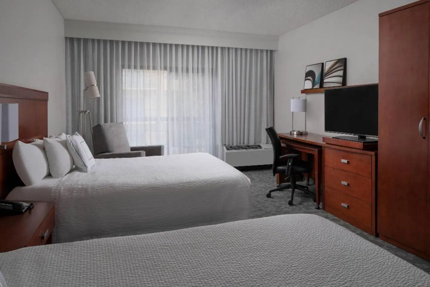 Courtyard by Marriott Jacksonville at the Mayo Clinic Campus/Beaches ROOM_EXAMPLE