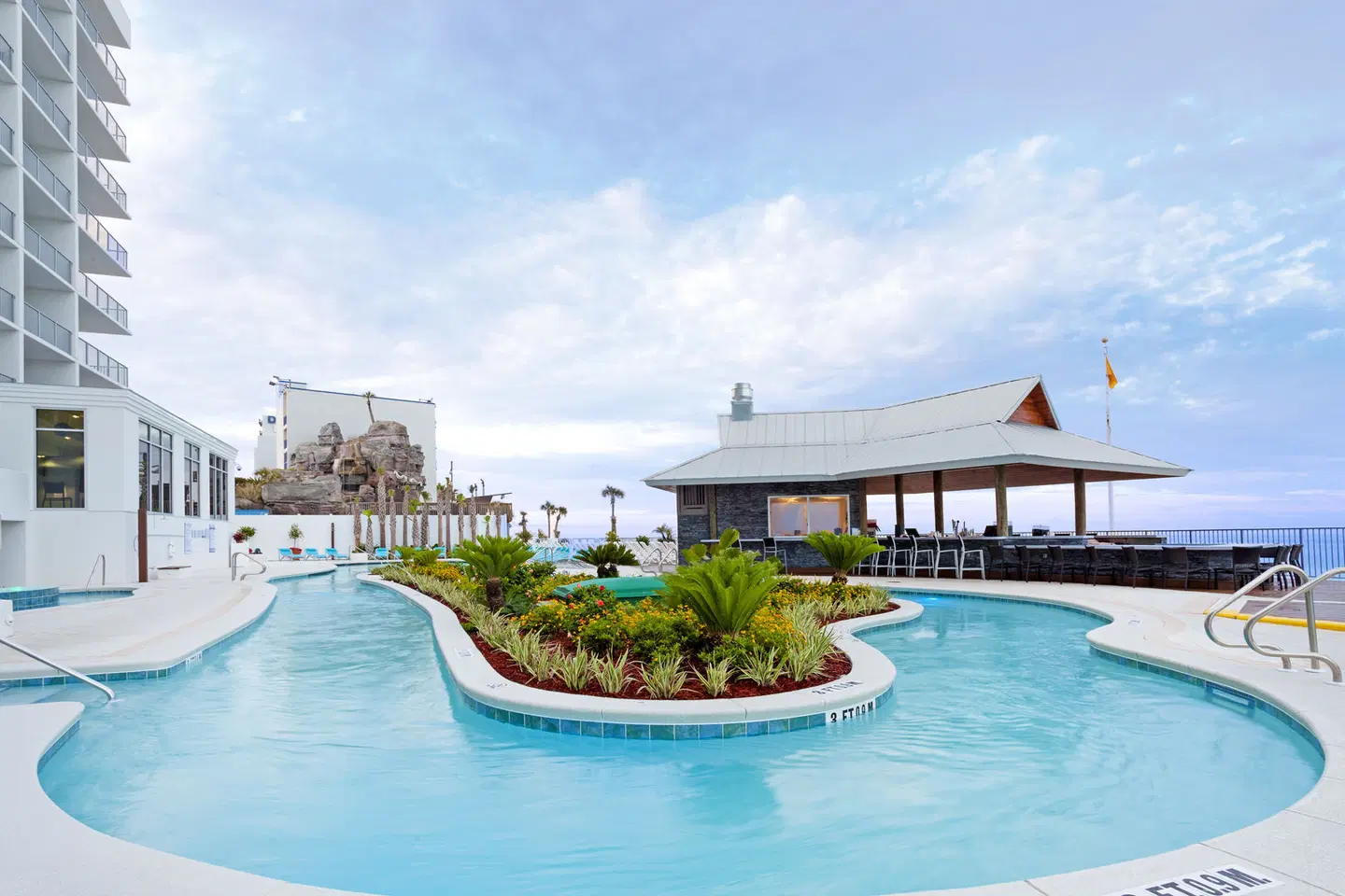 Holiday Inn Express & Suites Panama City Beach - Beachfront by IHG OUTDOOR_POOL