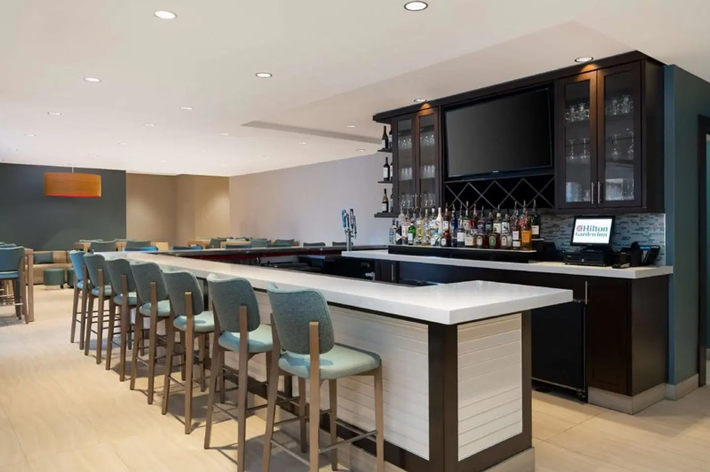Hilton Garden Inn Daytona Beach Oceanfront Bar