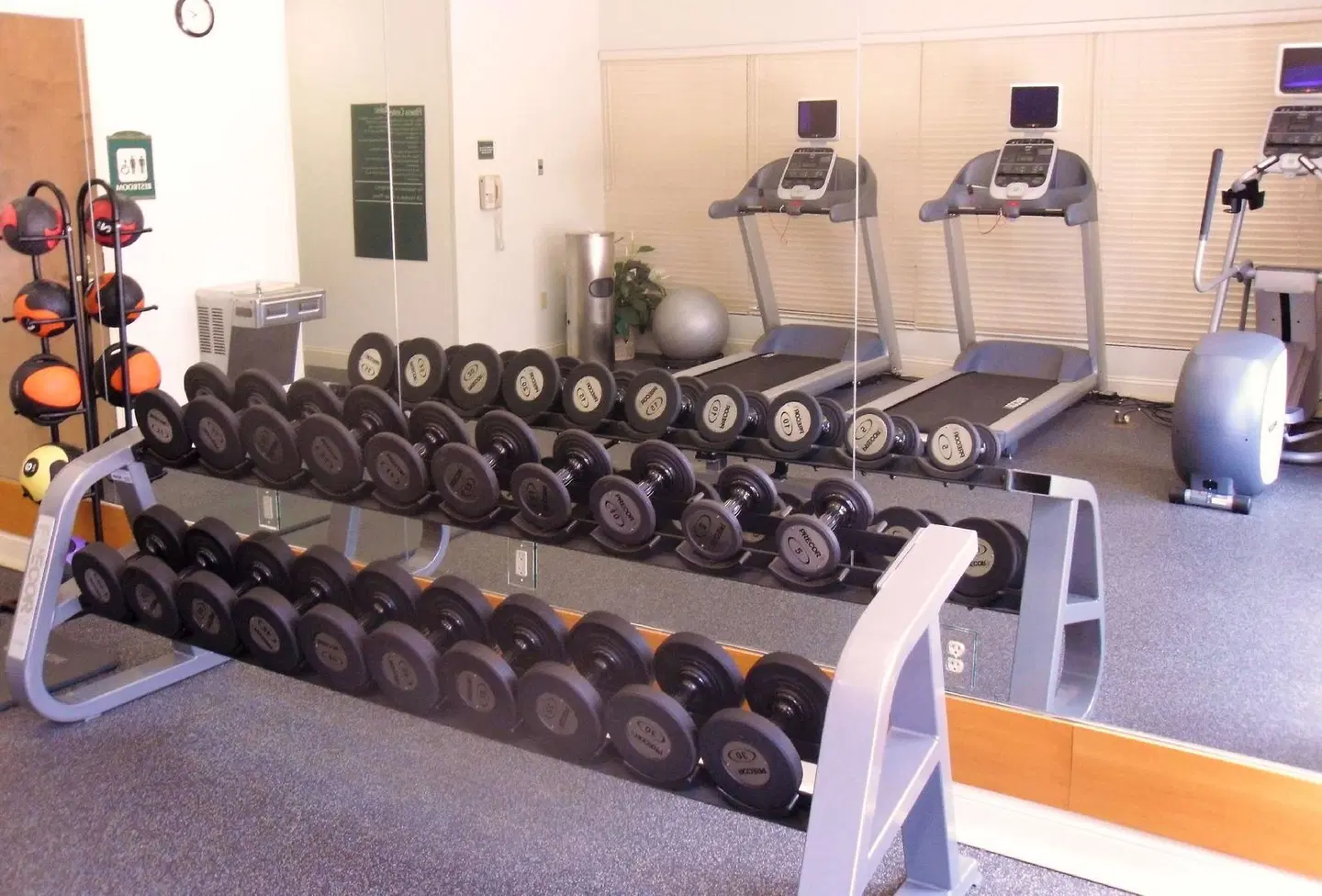 Hilton Garden Inn Jacksonville Airport SPORTS_AND_LEISURE