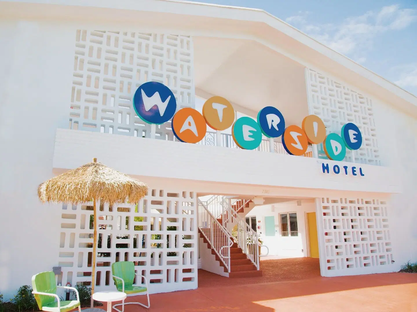 Waterside Hotel MODEL_IMPRESSION