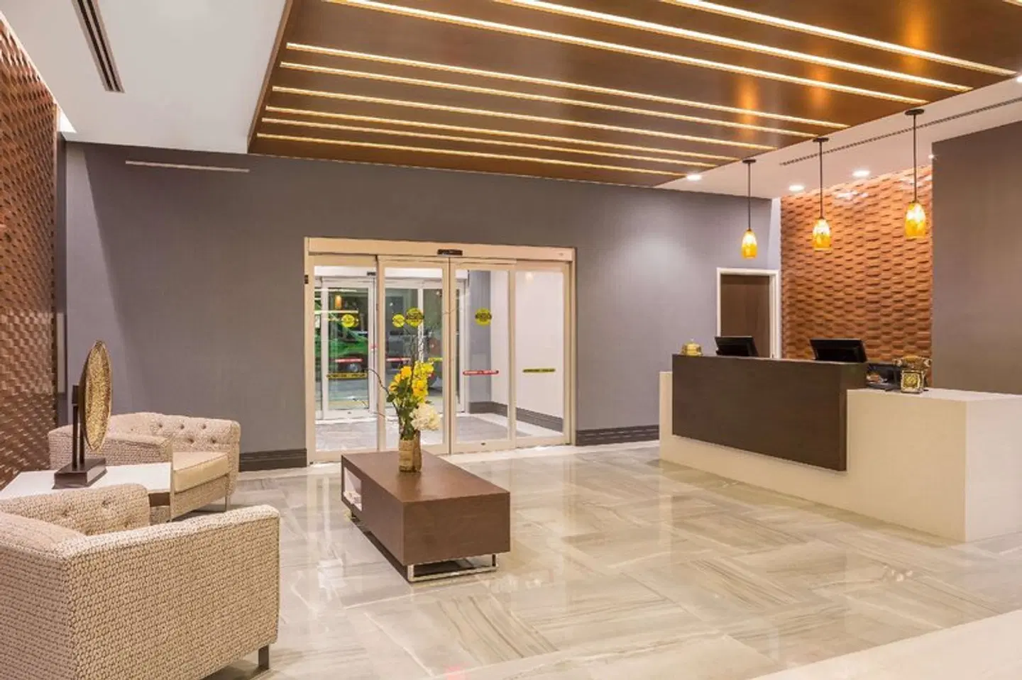 Wingate by Wyndham Miami Airport LOUNGE_LOBBY