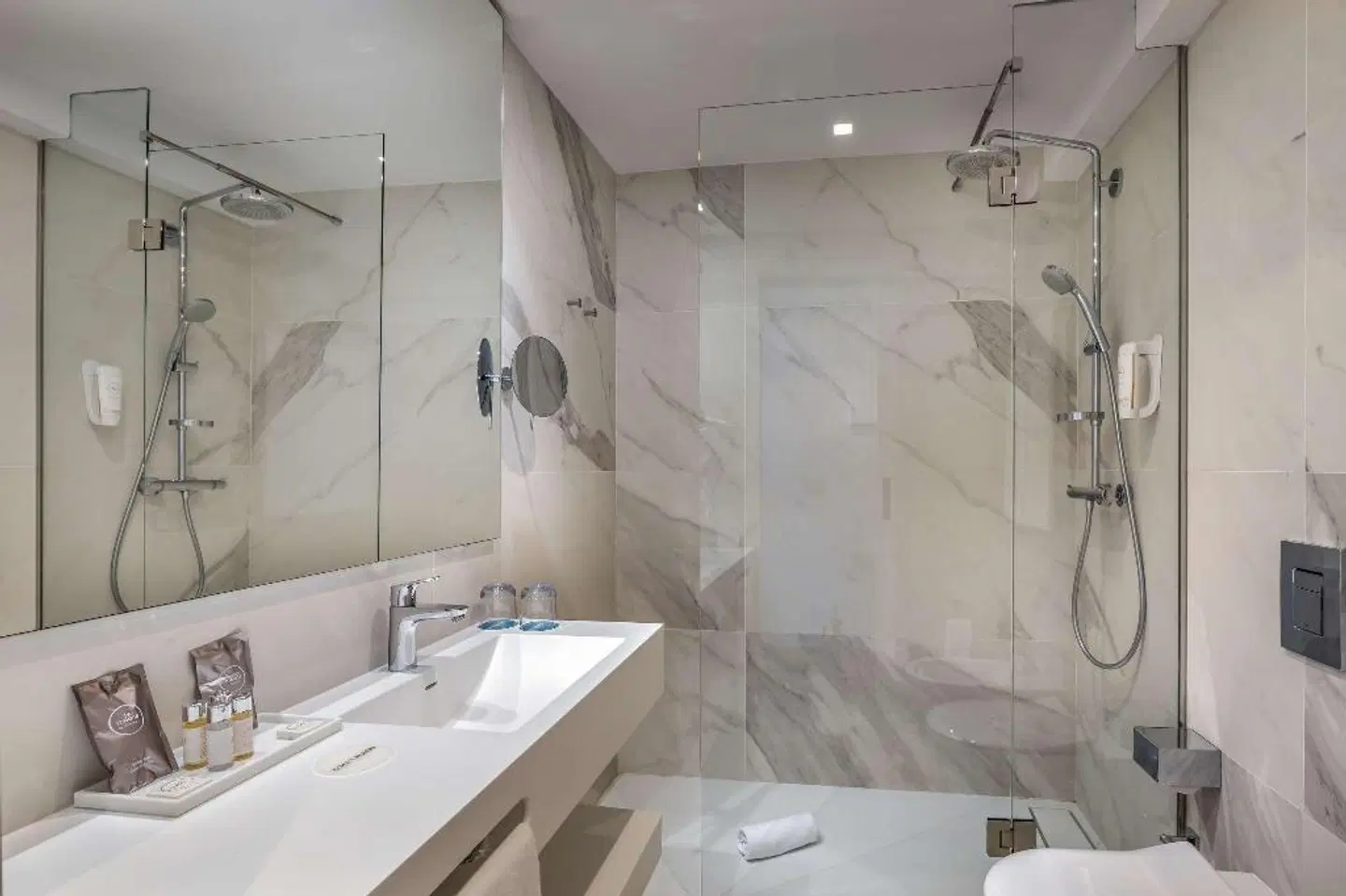 Occidental Vigo Badezimmer