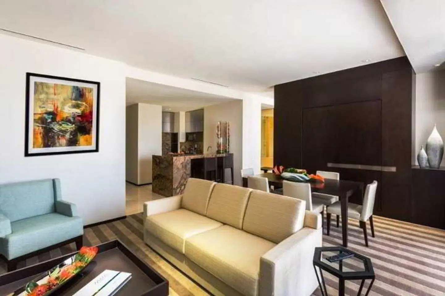 EB Hotel Miami Airport LOUNGE_LOBBY