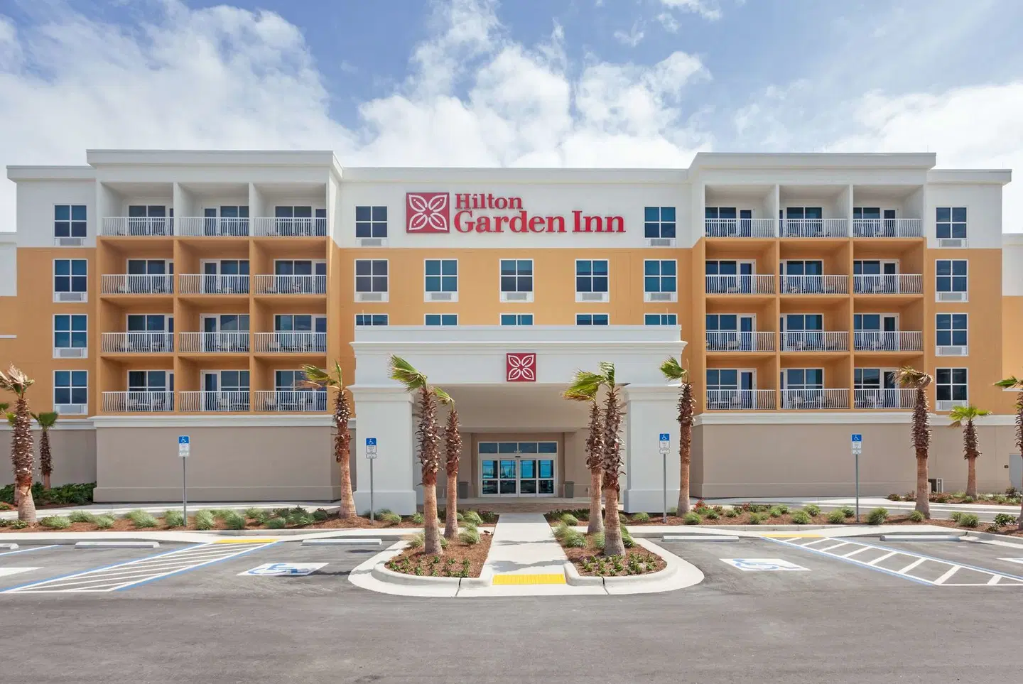 Hilton Garden Inn Ft. Walton Beach EXTERIOR