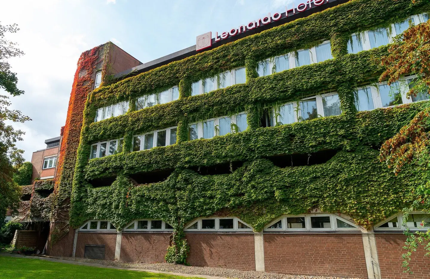 Leonardo Hotel Hamburg Elbbruecken EXTERIOR