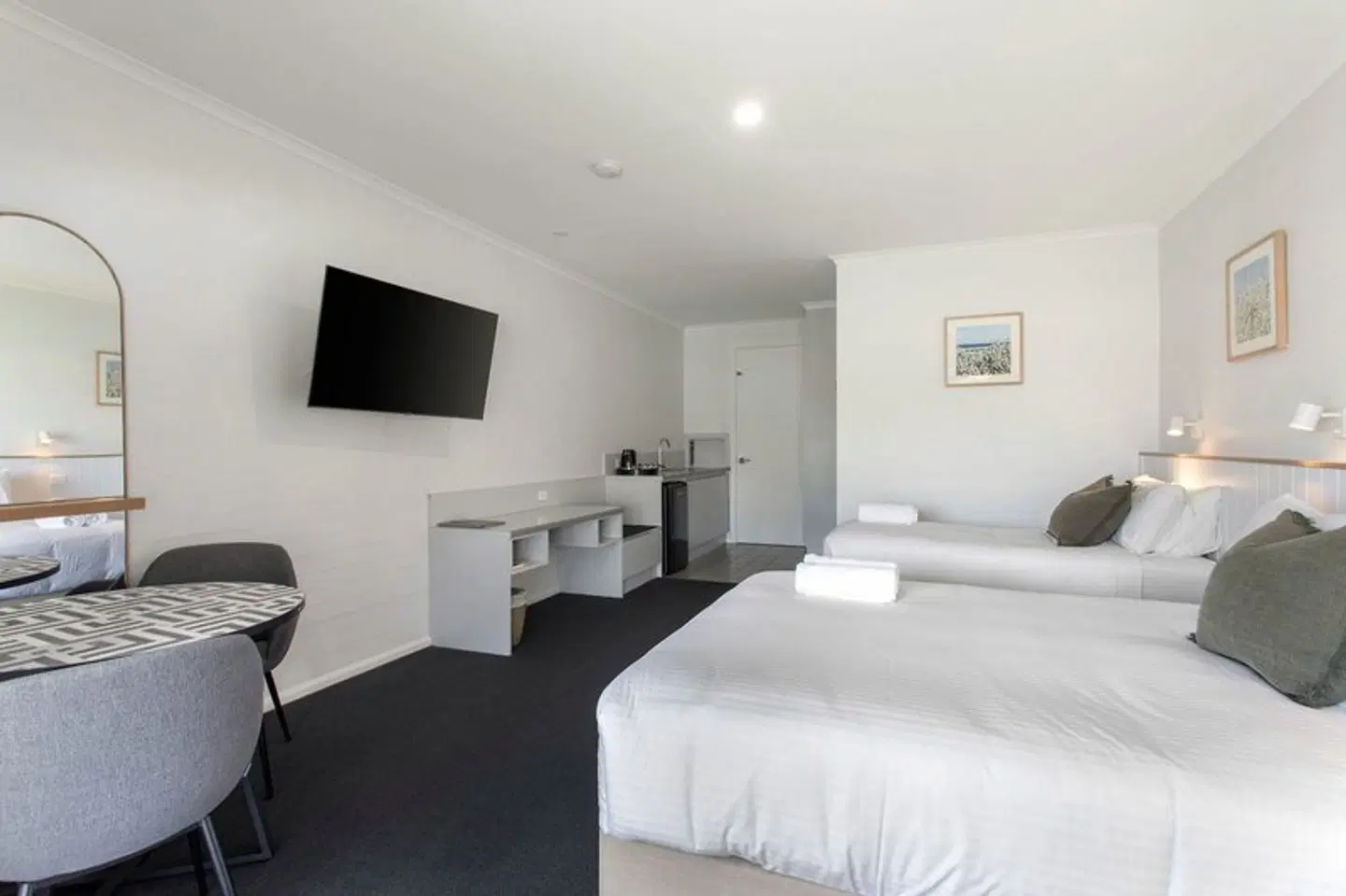 Mariners Cove at Paynesville Motel & Apartments ROOM_EXAMPLE