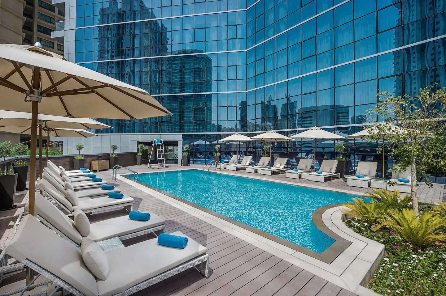 TRYP by Wyndham Dubai OUTDOOR_POOL