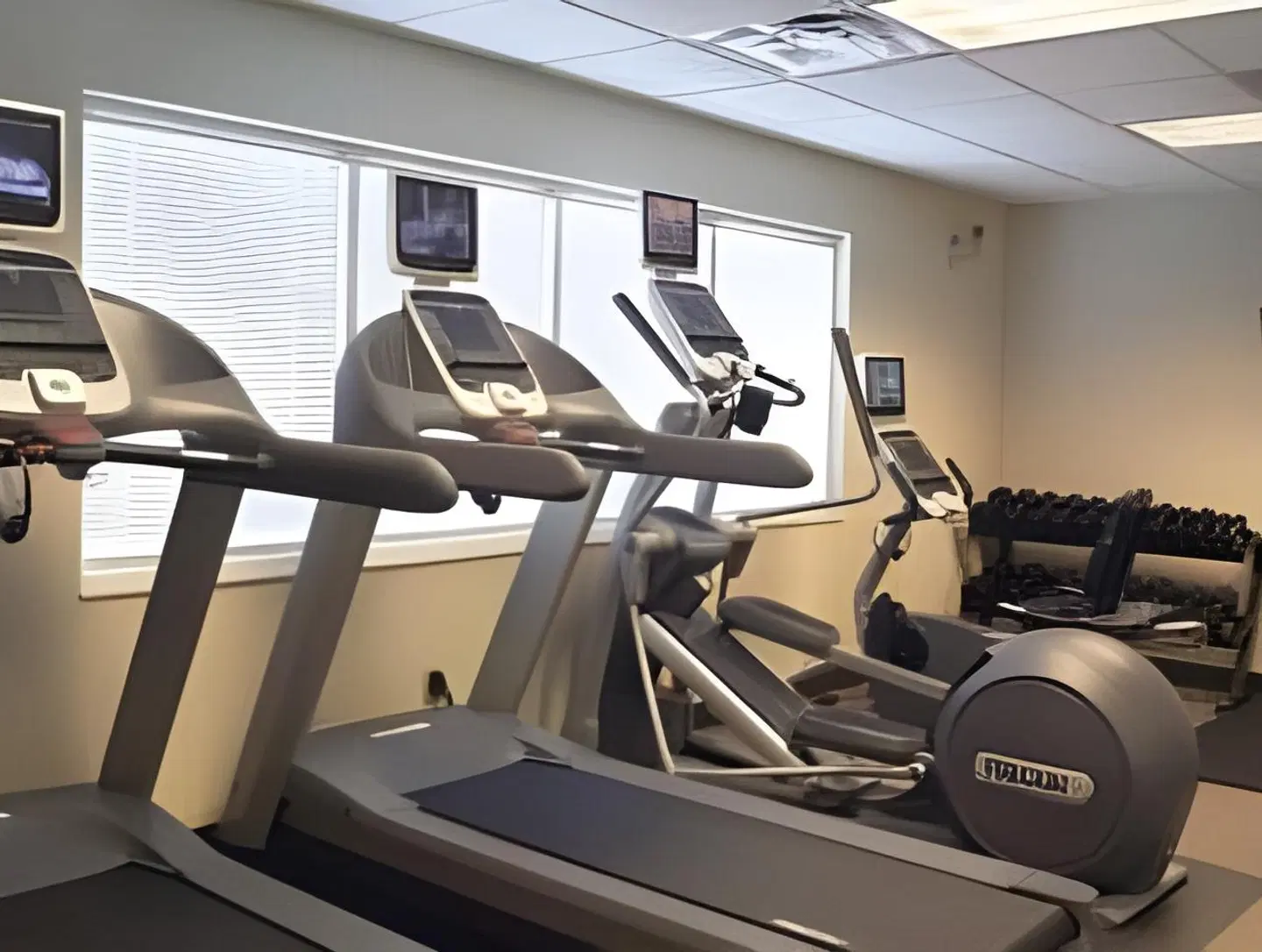Fairfield Inn & Suites by Marriott Jacksonville Airport SPORTS_AND_LEISURE