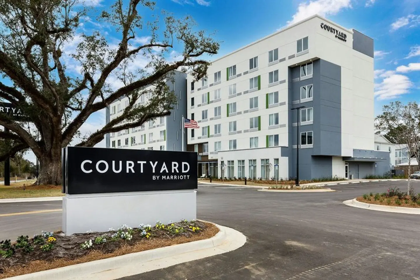 Courtyard by Marriott Pensacola I-10 West EXTERIOR