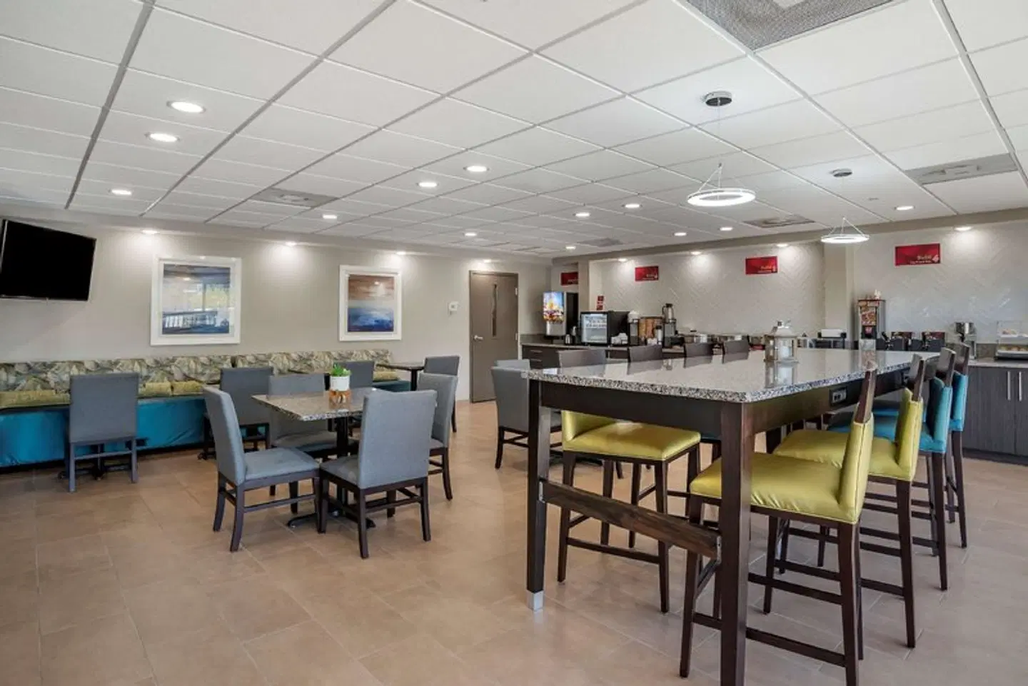Best Western Plus Panama City Hotel Bar