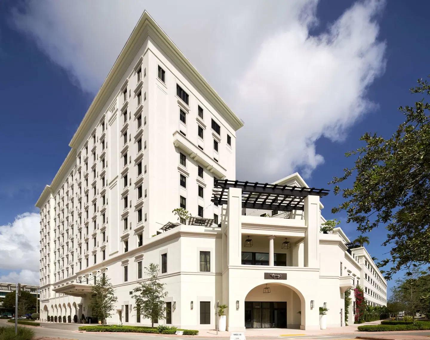 THesis Hotel Miami EXTERIOR