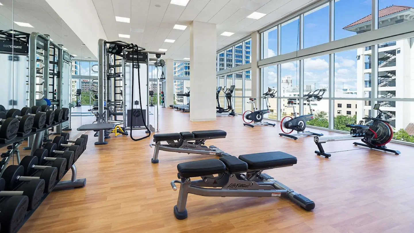 Hyatt Place St. Petersburg/Downtown SPORTS_AND_LEISURE