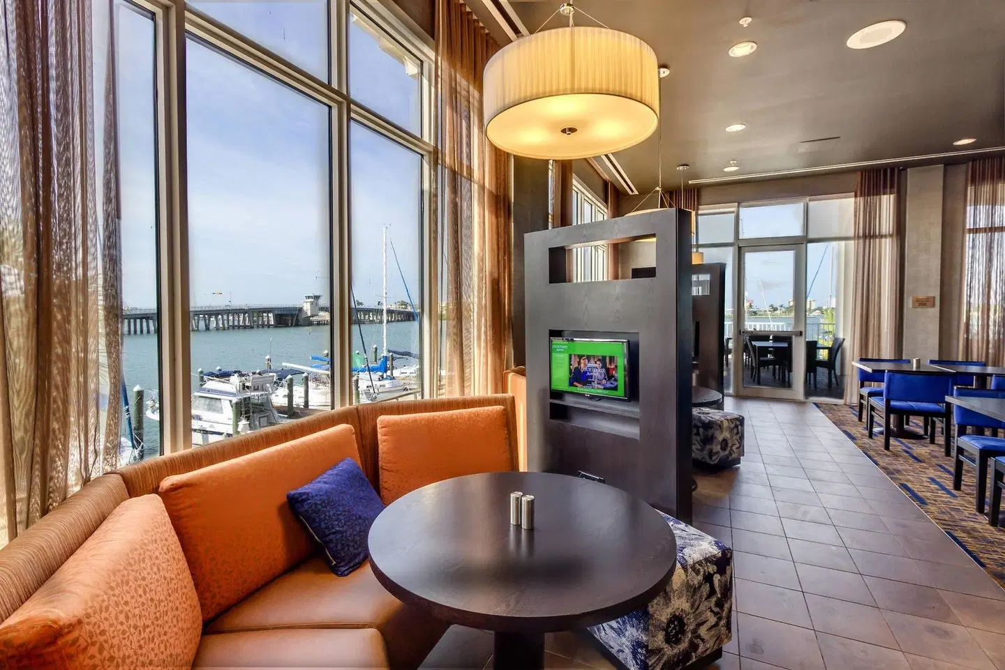 Courtyard by Marriott St. Petersburg Clearwater/Madeira Beach ROOM_EXAMPLE