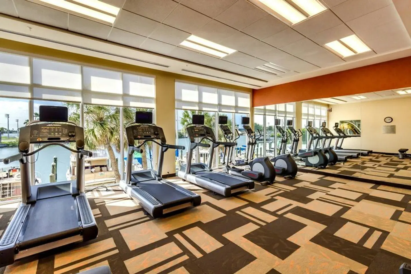 Courtyard by Marriott St. Petersburg Clearwater/Madeira Beach SPORTS_AND_LEISURE