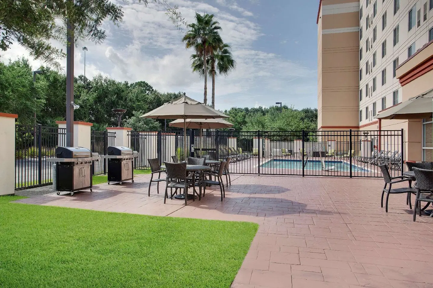 Homewood Suites by Hilton Tampa-Brandon Terrasse