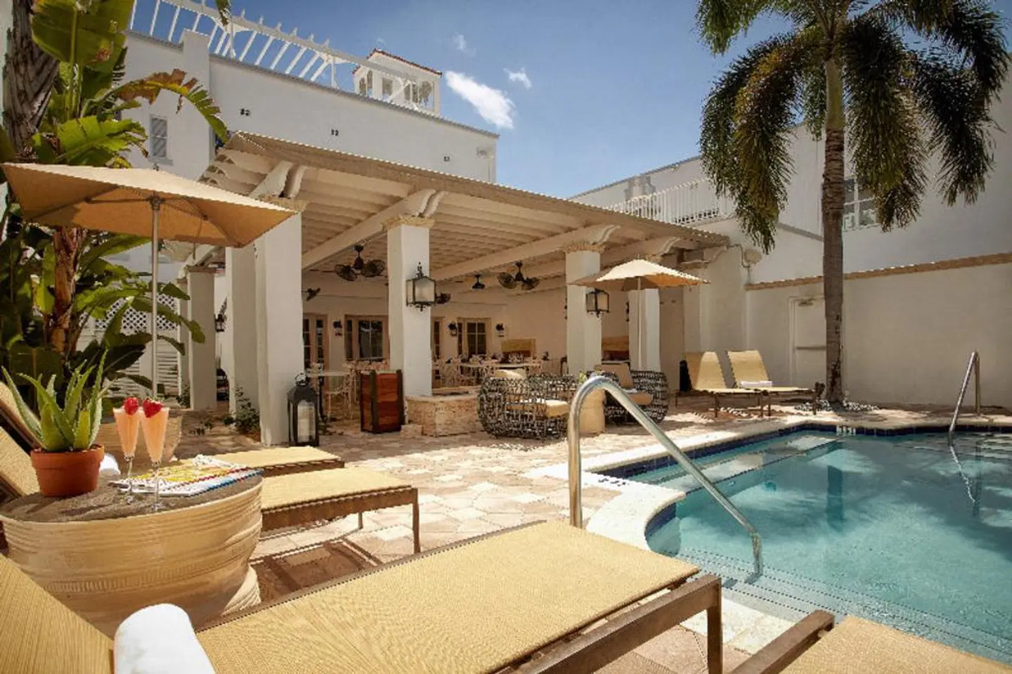 Blue Moon Hotel Terrasse