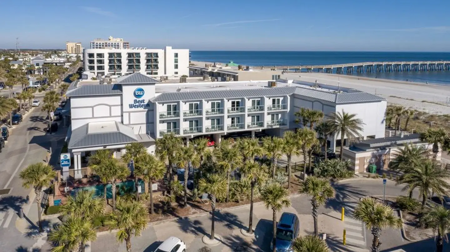 Best Western Oceanfront EXTERIOR