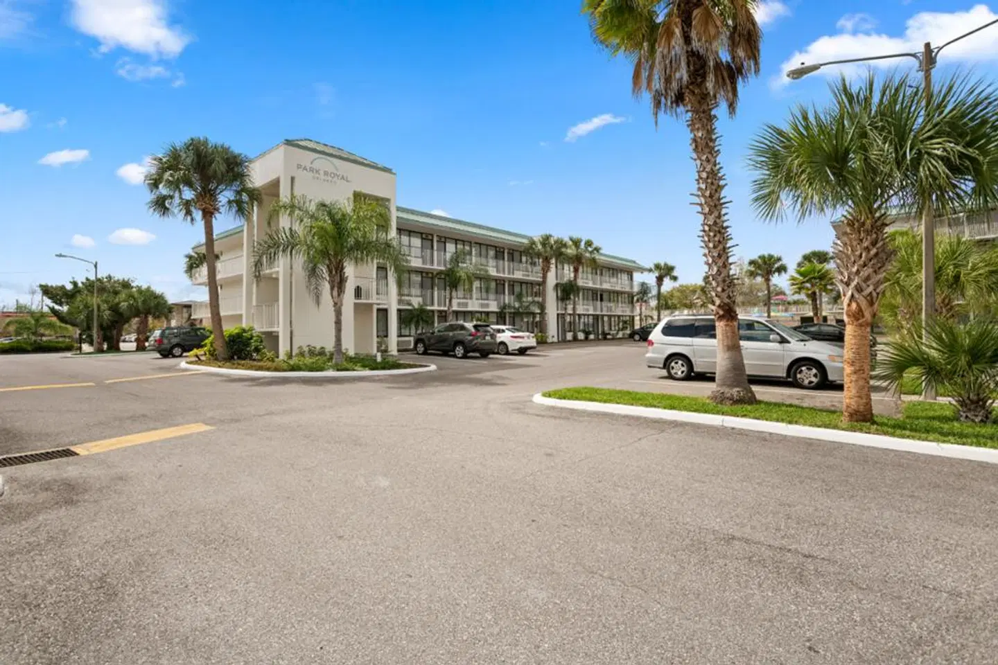 Park Royal Homestay Orlando EXTERIOR