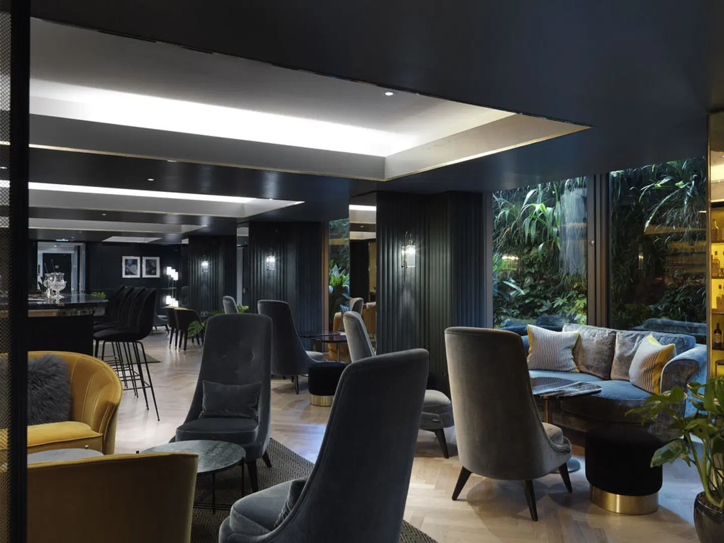 Athenaeum Bar