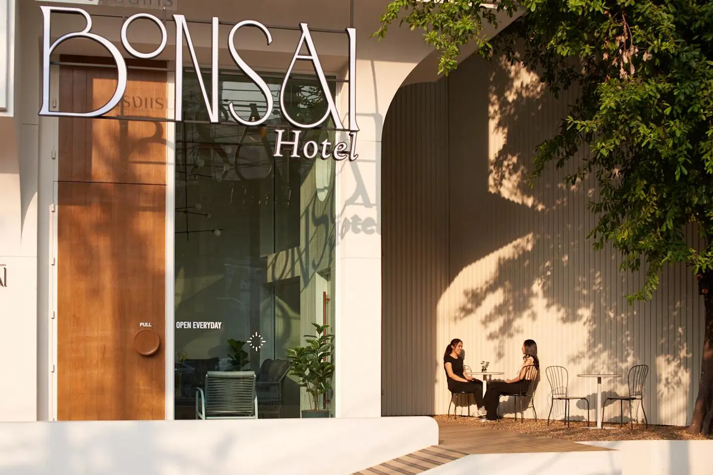 Bonsai Hotel Bangkok EXTERIOR