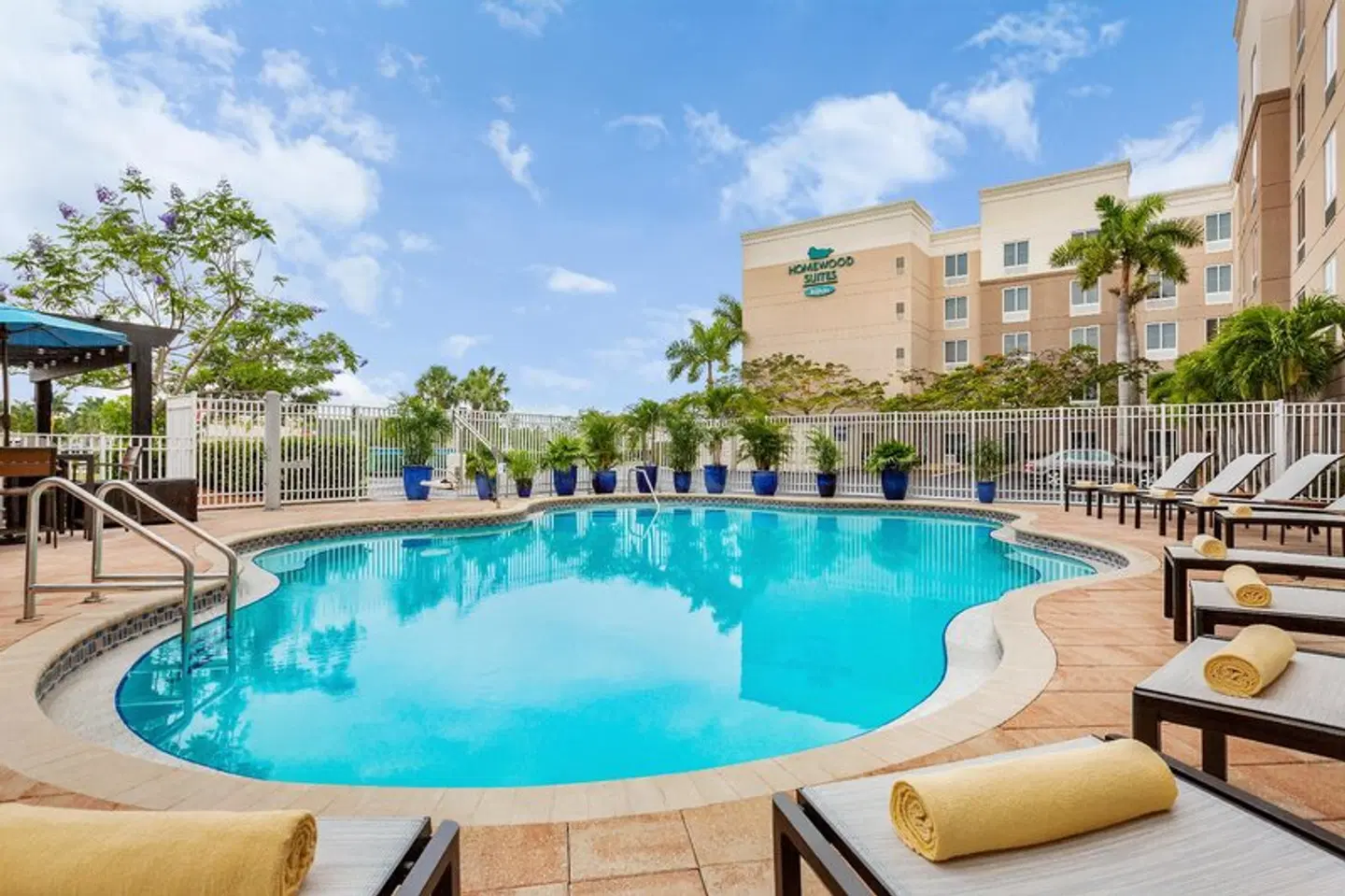 Homewood Suites by Hilton Fort Myers Airport/FGCU OUTDOOR_POOL