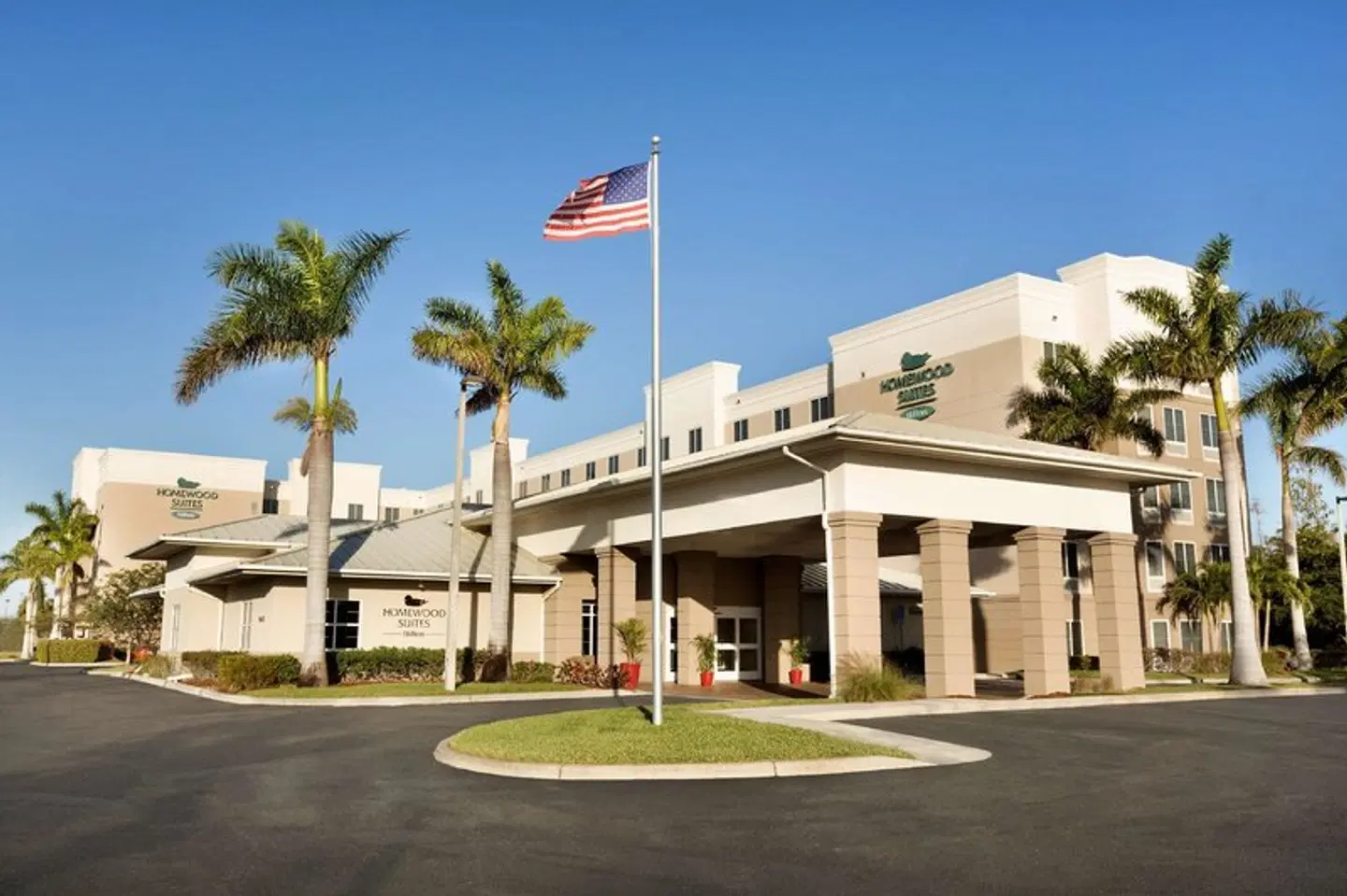 Homewood Suites by Hilton Fort Myers Airport/FGCU EXTERIOR