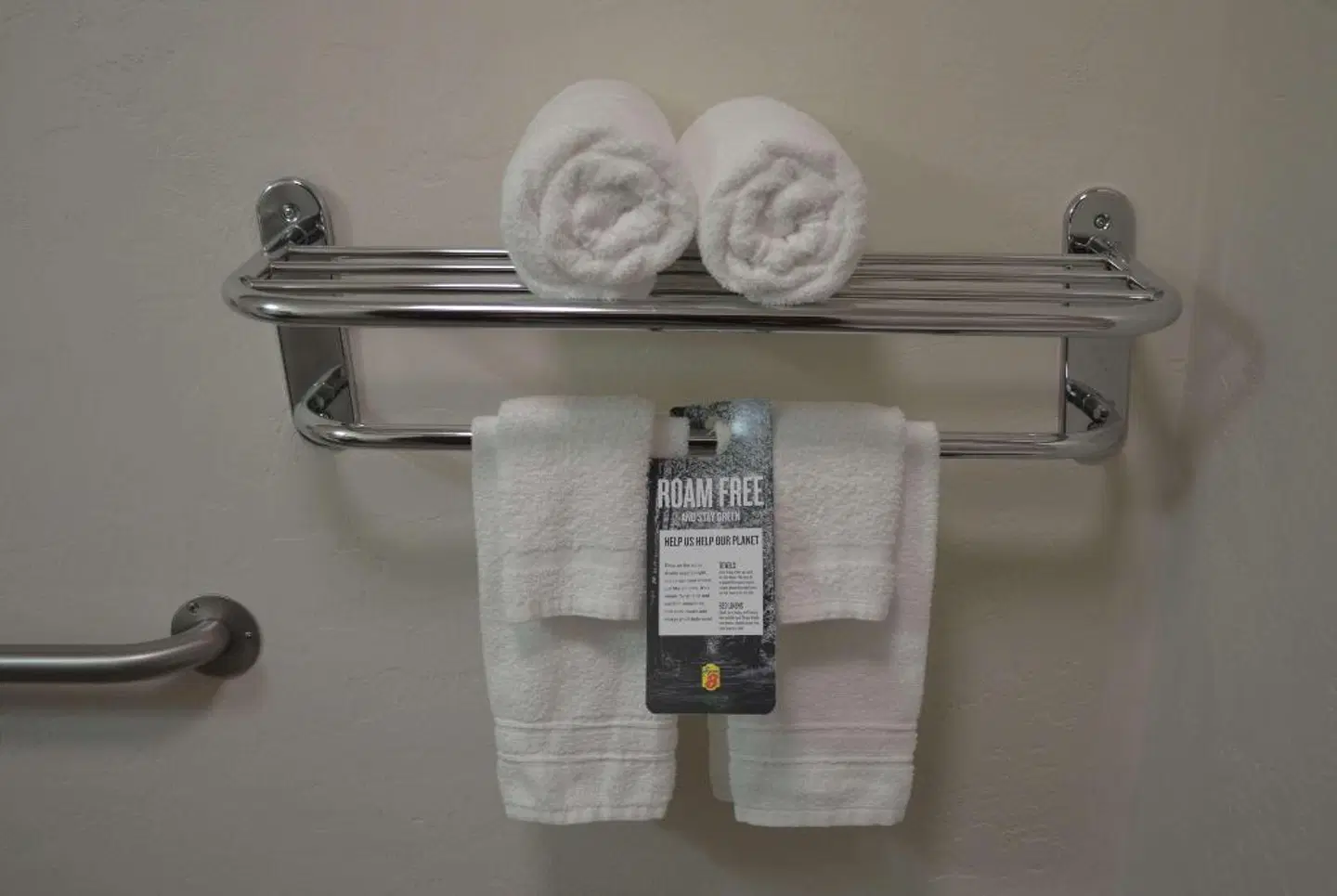 Super 8 by Wyndham Roseburg ROOM_EXAMPLE
