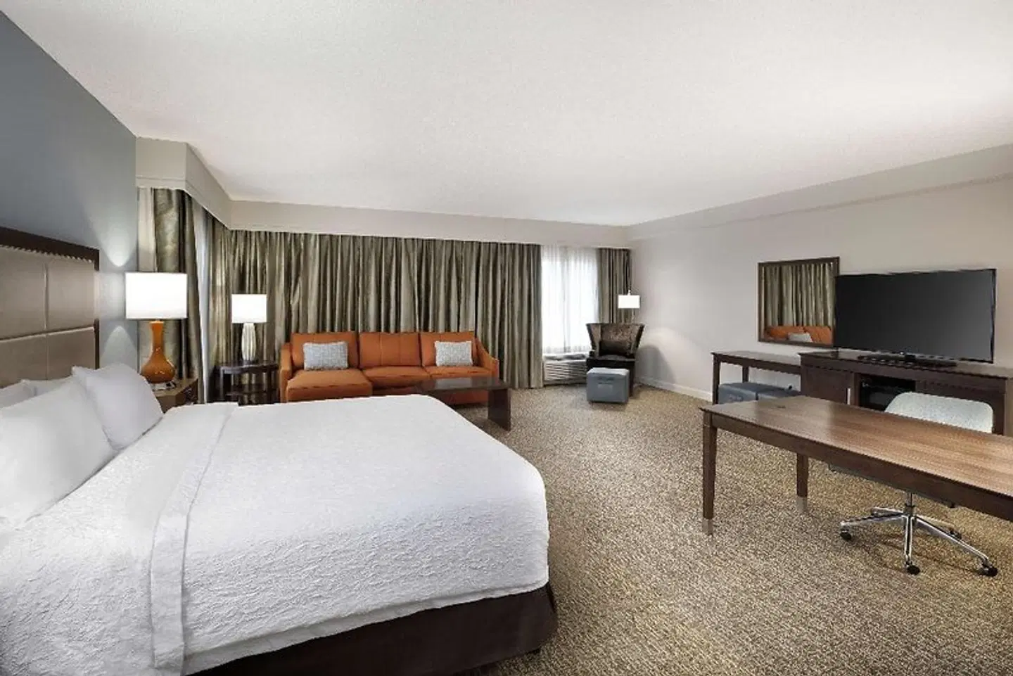 Hampton Inn West Palm Beach Central Airport ROOM_EXAMPLE
