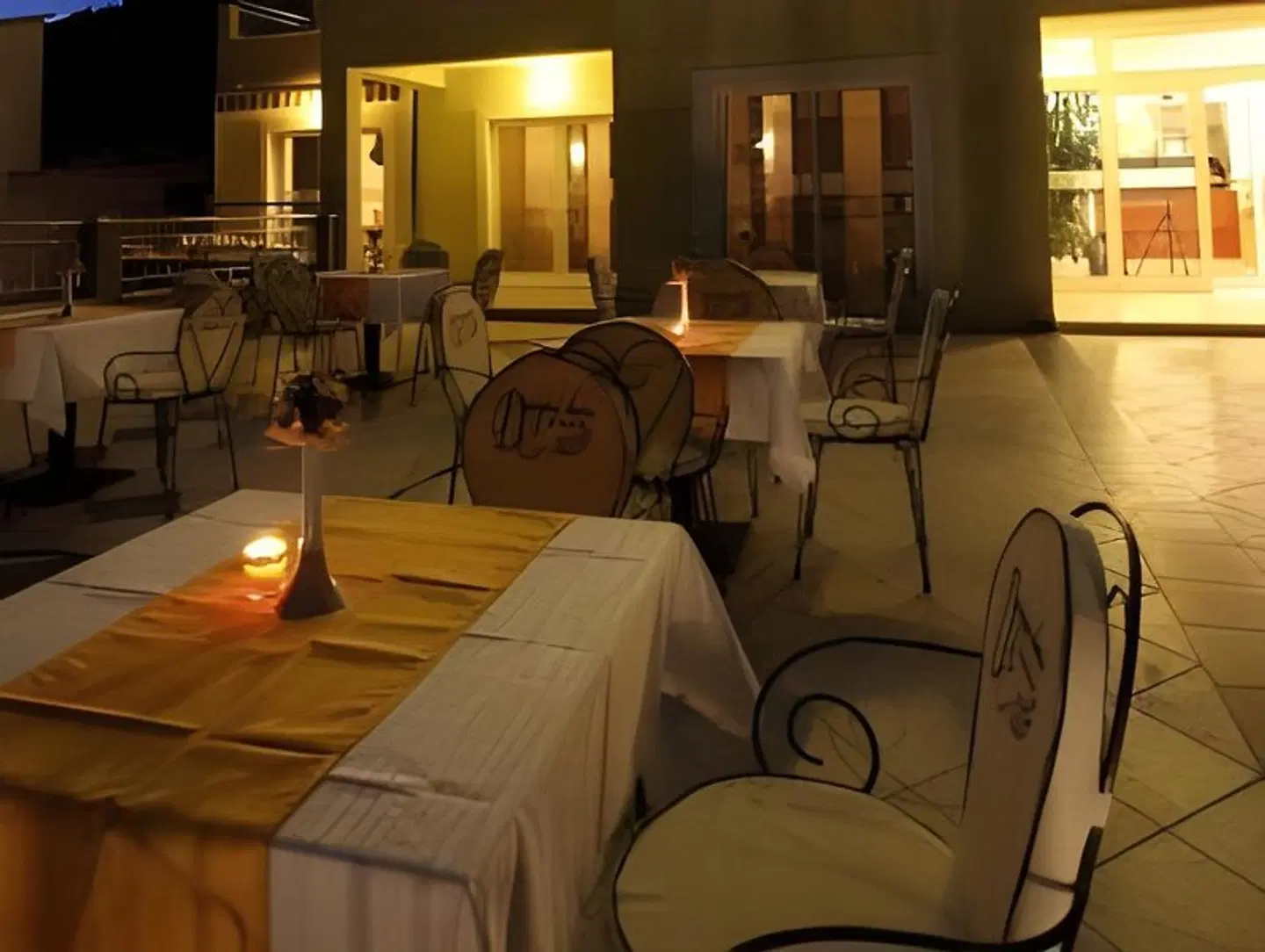 Dorijini Dvori Restaurant