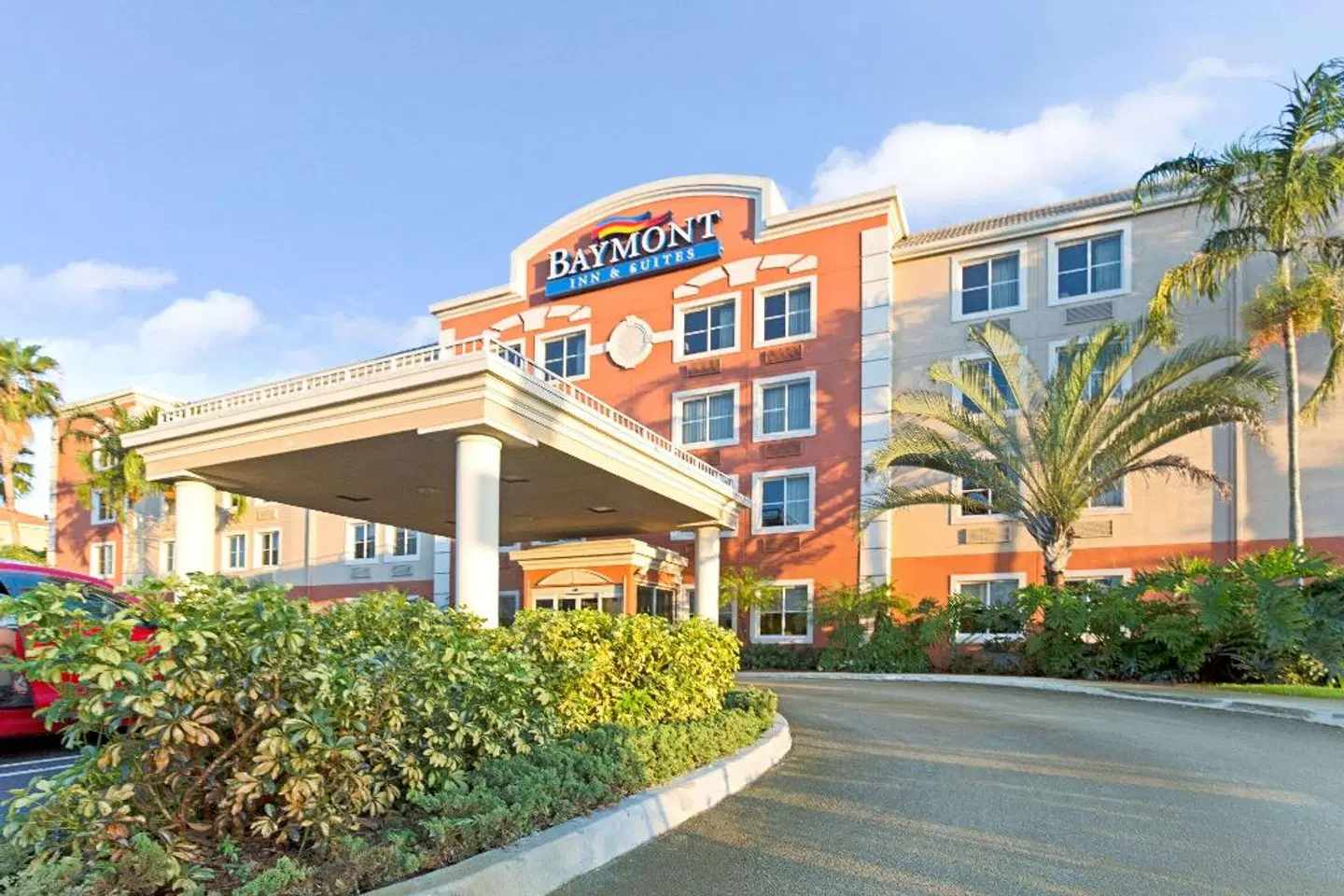 Baymont by Wyndham Miami Doral EXTERIOR
