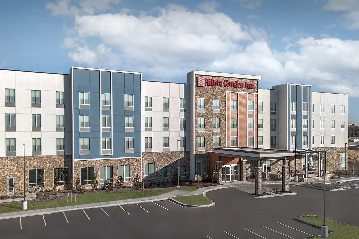 Hilton Garden Inn Denver Airport Tower Road EXTERIOR