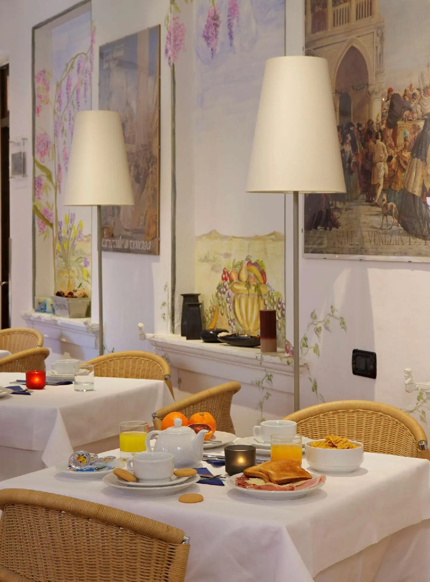 Roberta Restaurant