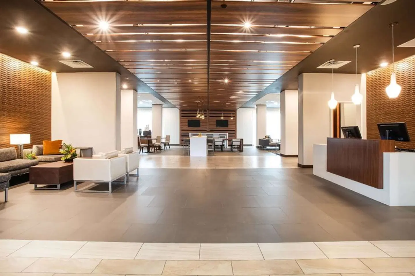 Wingate by Wyndham Denver Airport LOUNGE_LOBBY