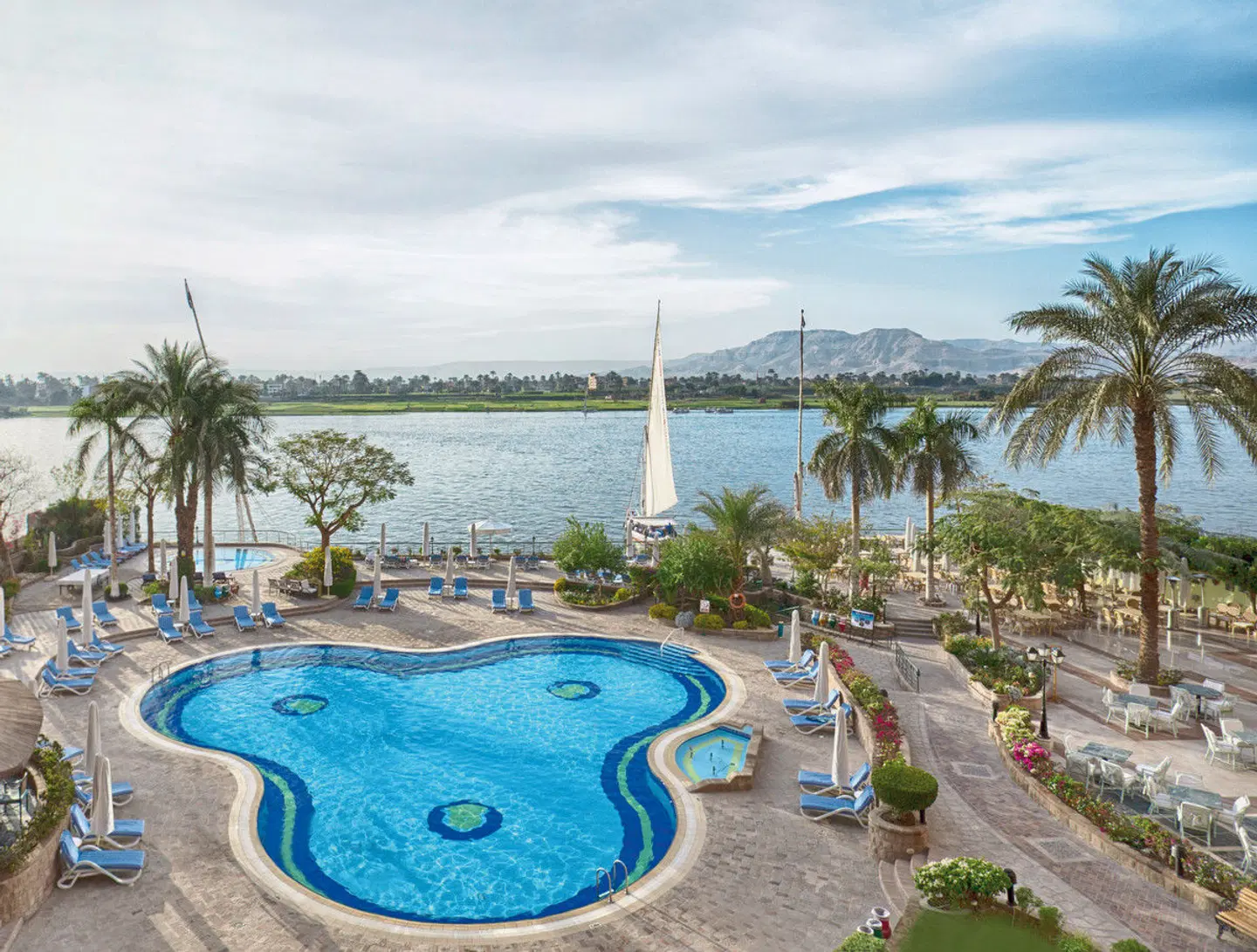 Steigenberger Nile Palace OUTDOOR_POOL